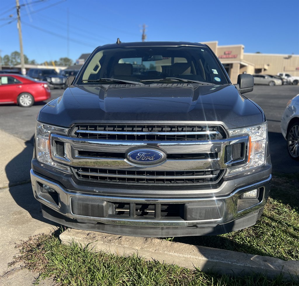 2020 Ford F-150 XLT's photo